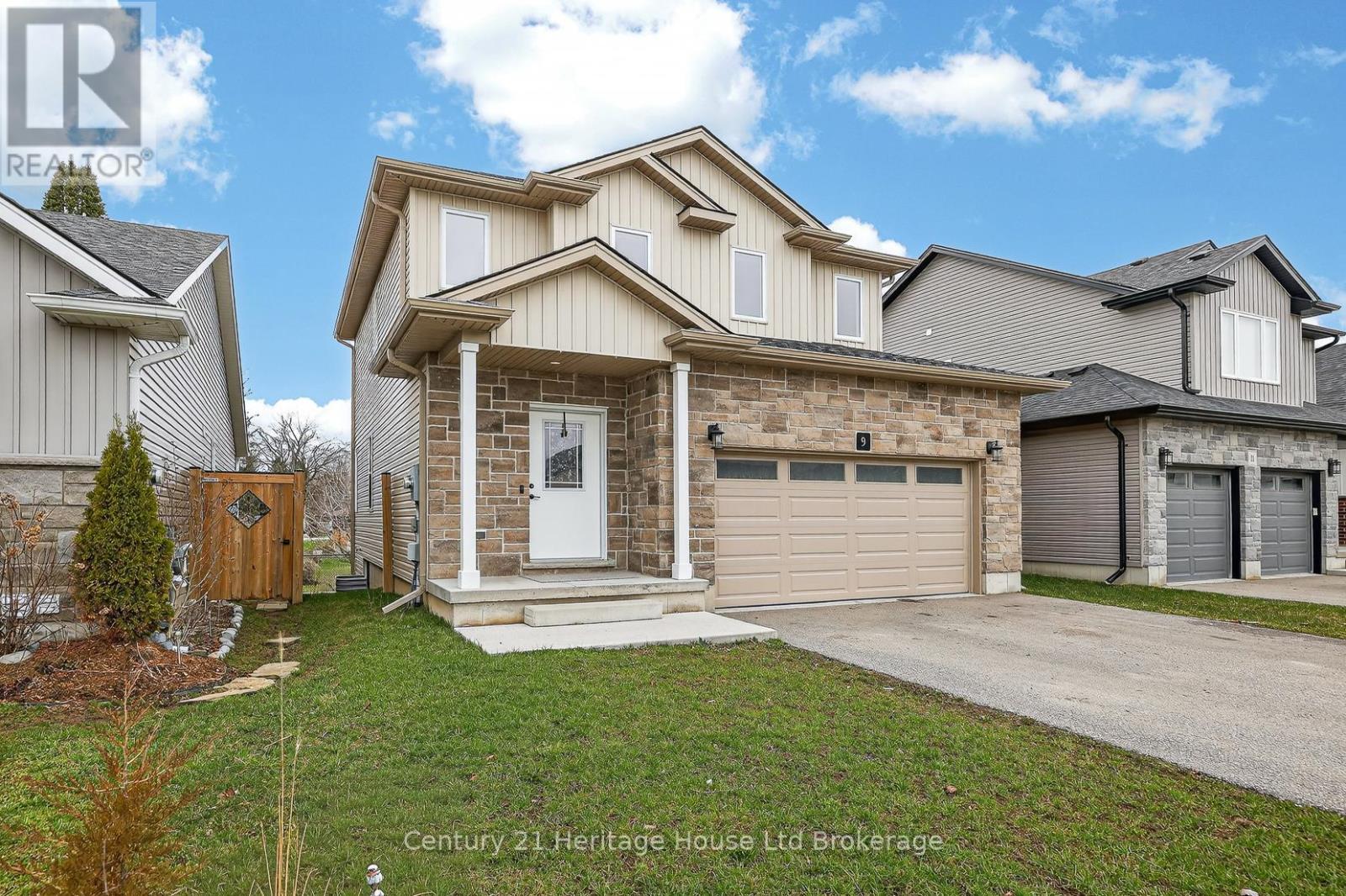 9 Reeves Road, Ingersoll, Ontario  N5C 0E1 - Photo 4 - X12953118