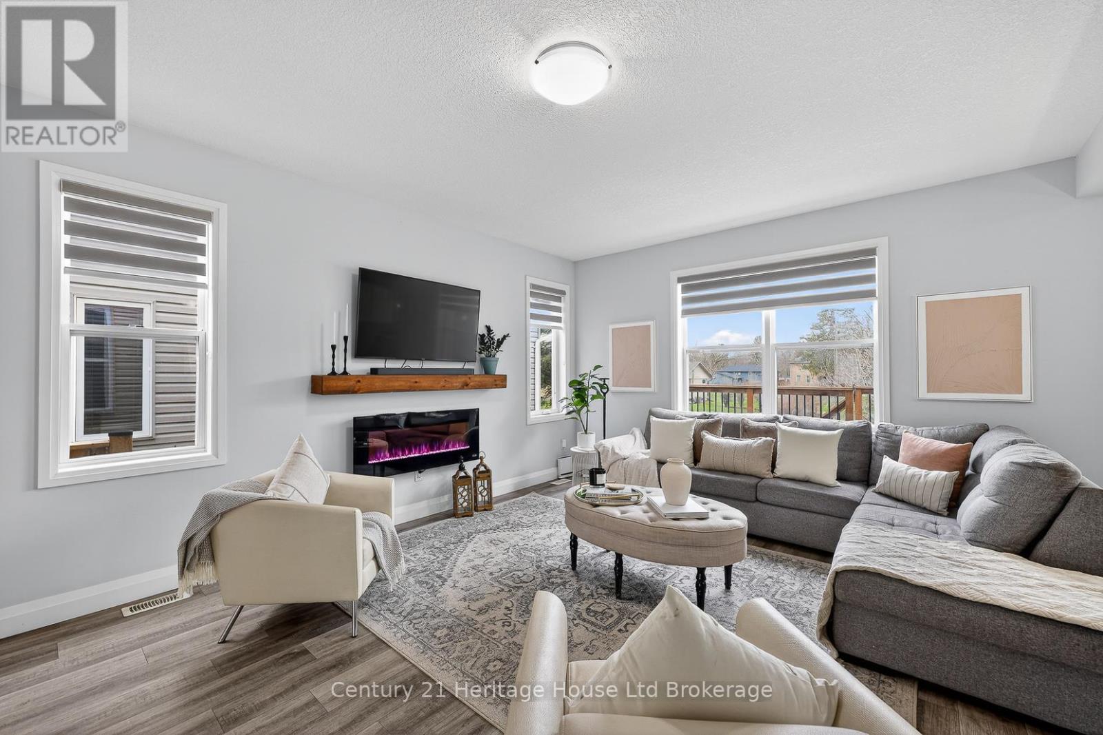 9 Reeves Road, Ingersoll, Ontario  N5C 0E1 - Photo 8 - X12953118