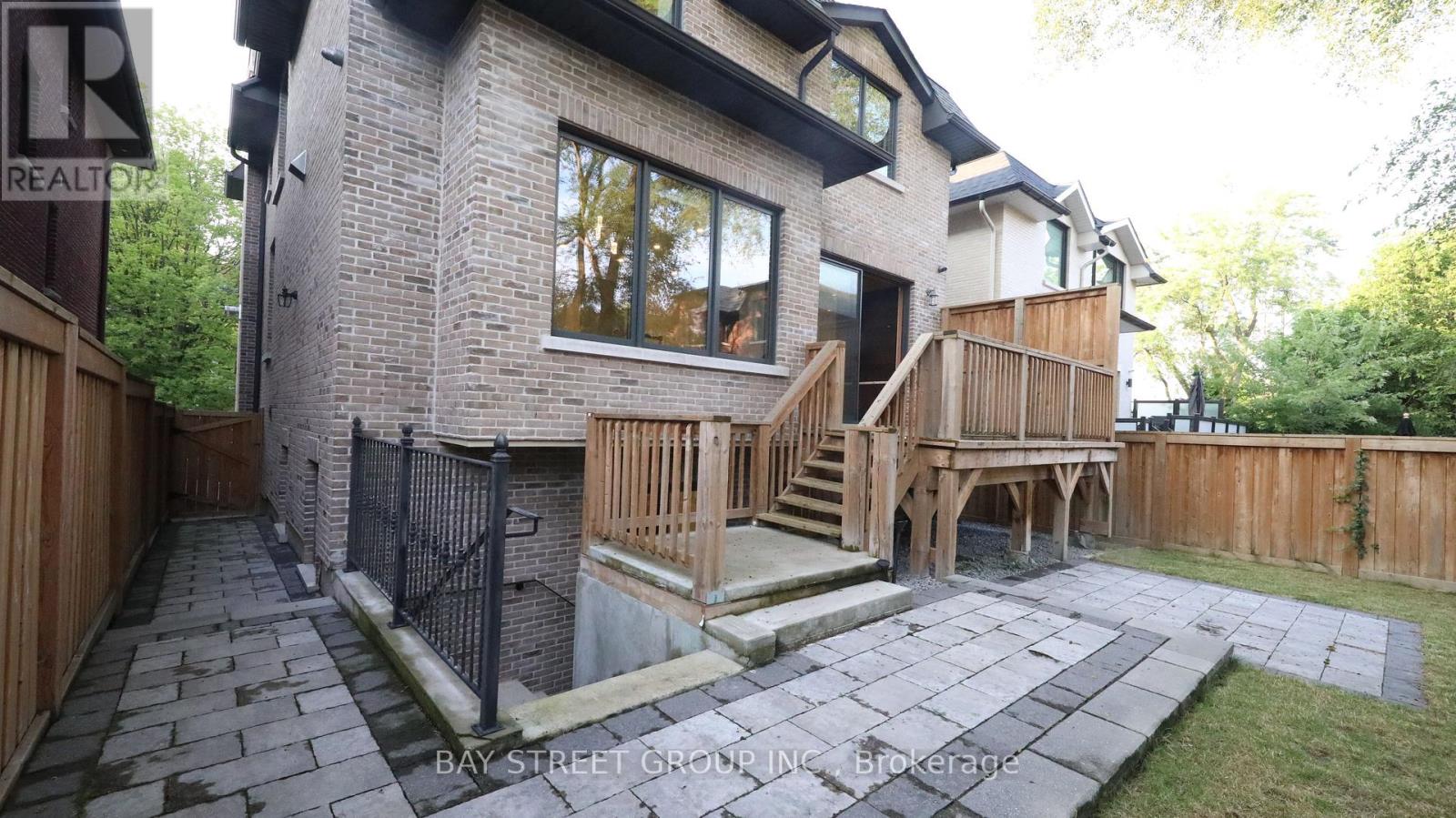 31 Evergreen Gardens, Toronto, Ontario  M4G 2Z5 - Photo 41 - C12757322