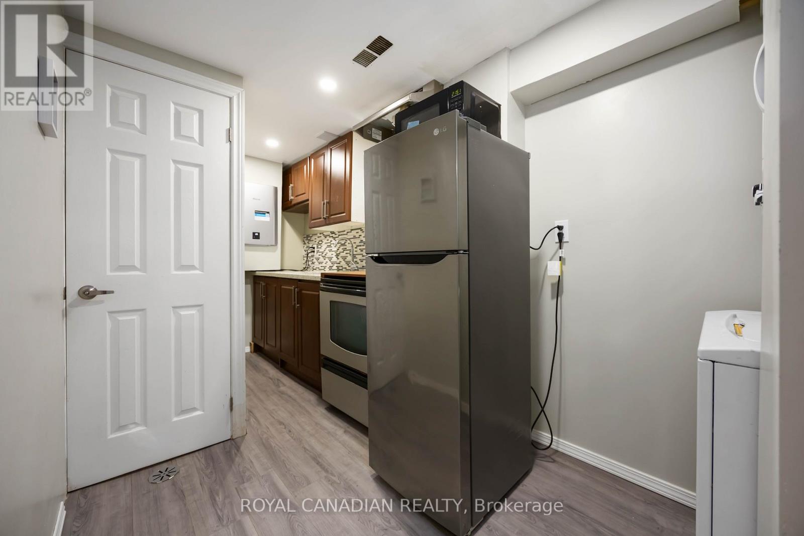 1057 King Street E, Oshawa, Ontario  L1H 1H6 - Photo 27 - E12952982