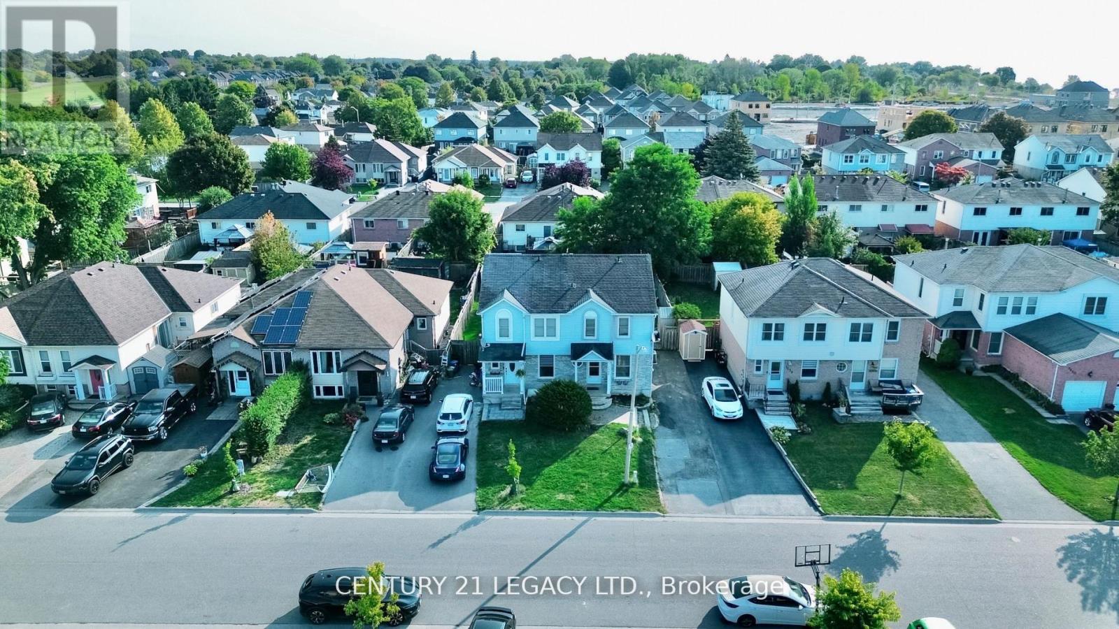 1544 Connery Crescent, Oshawa, Ontario  L1J 8G1 - Photo 2 - E12953104