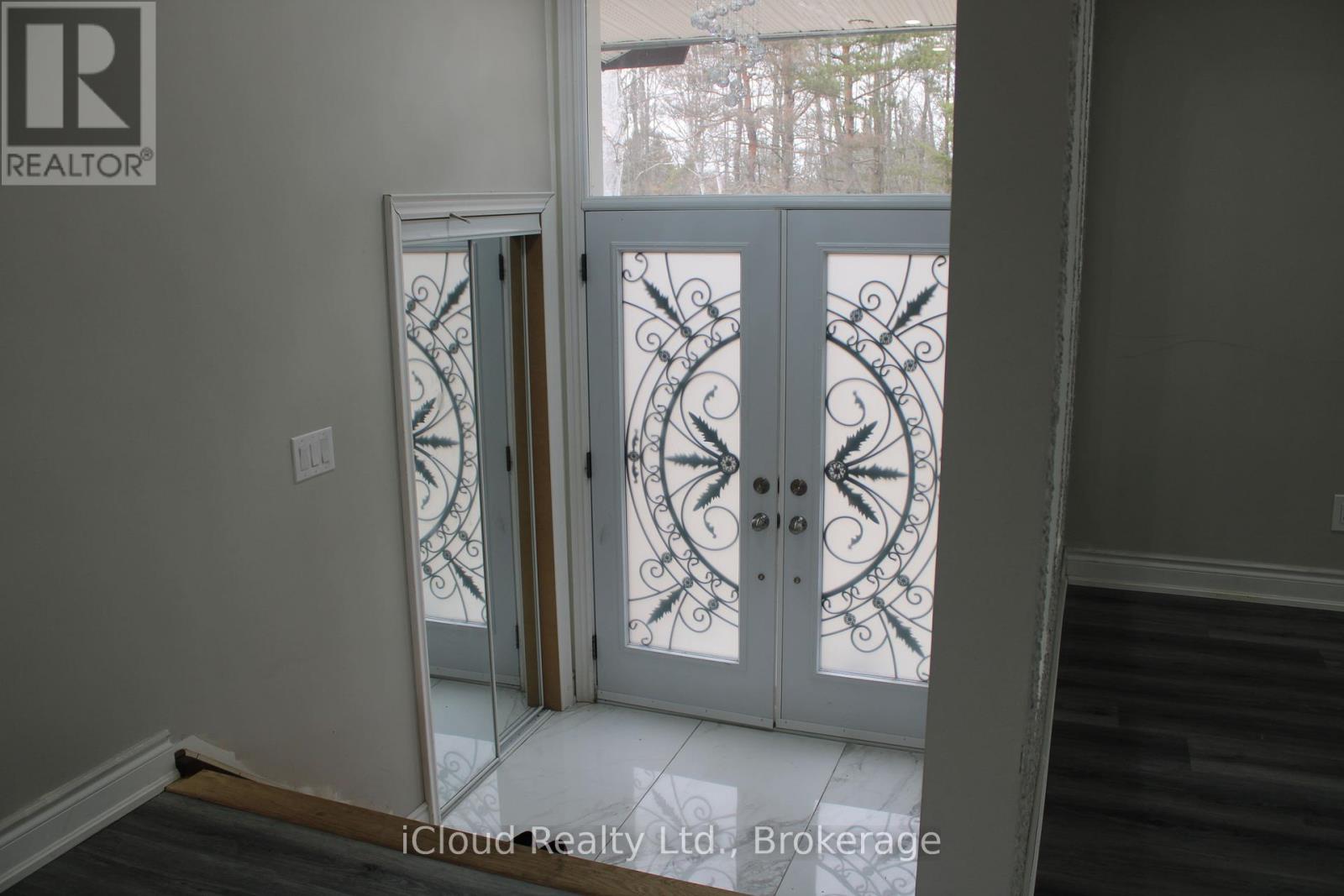 4430 Liberty Street N, Clarington, Ontario  L1C 3E6 - Photo 4 - E12953328