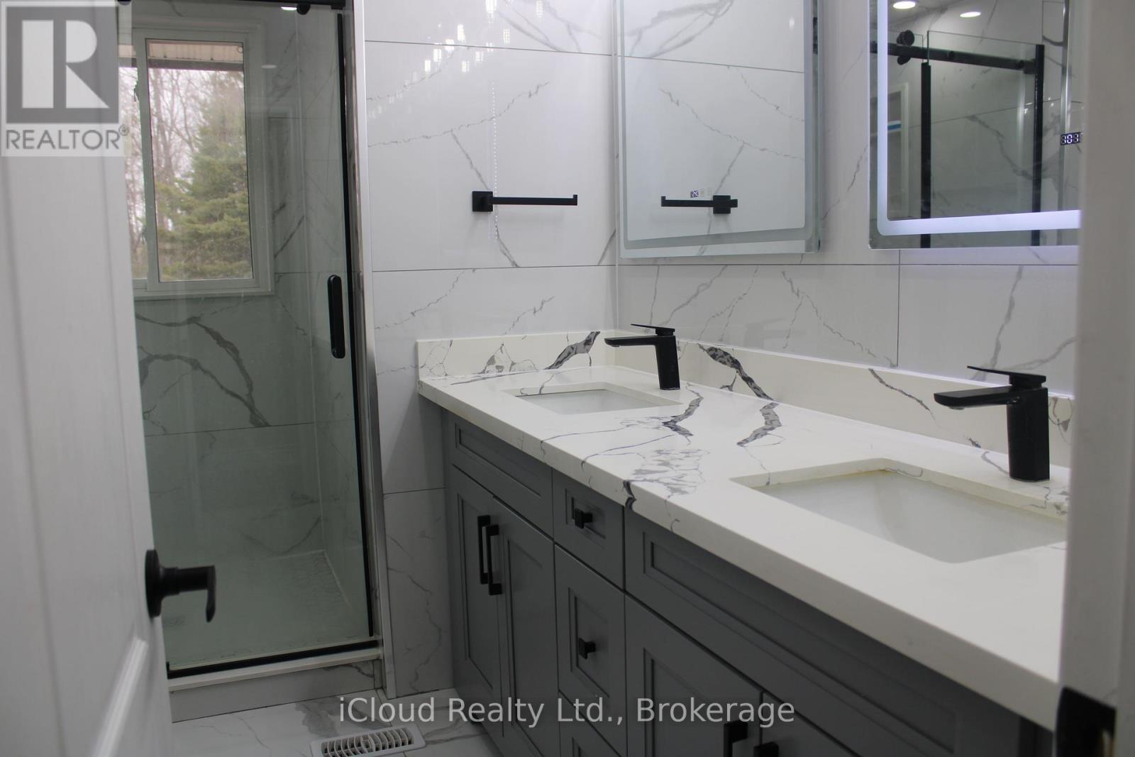 4430 Liberty Street N, Clarington, Ontario  L1C 3E6 - Photo 9 - E12953328