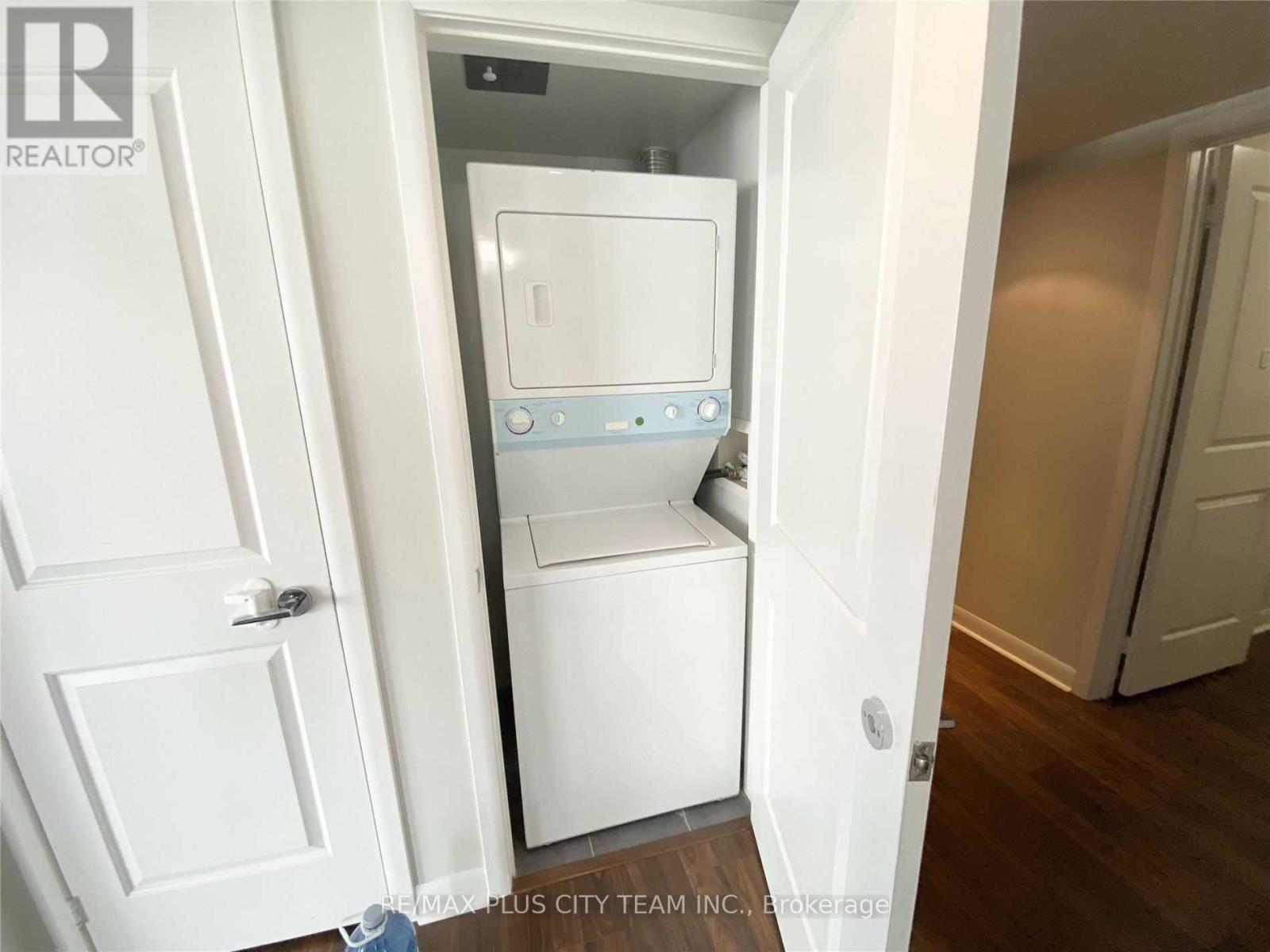 1702 - 190 Borough Drive, Toronto, Ontario M1P 0B6 - Photo 18 - E12953336