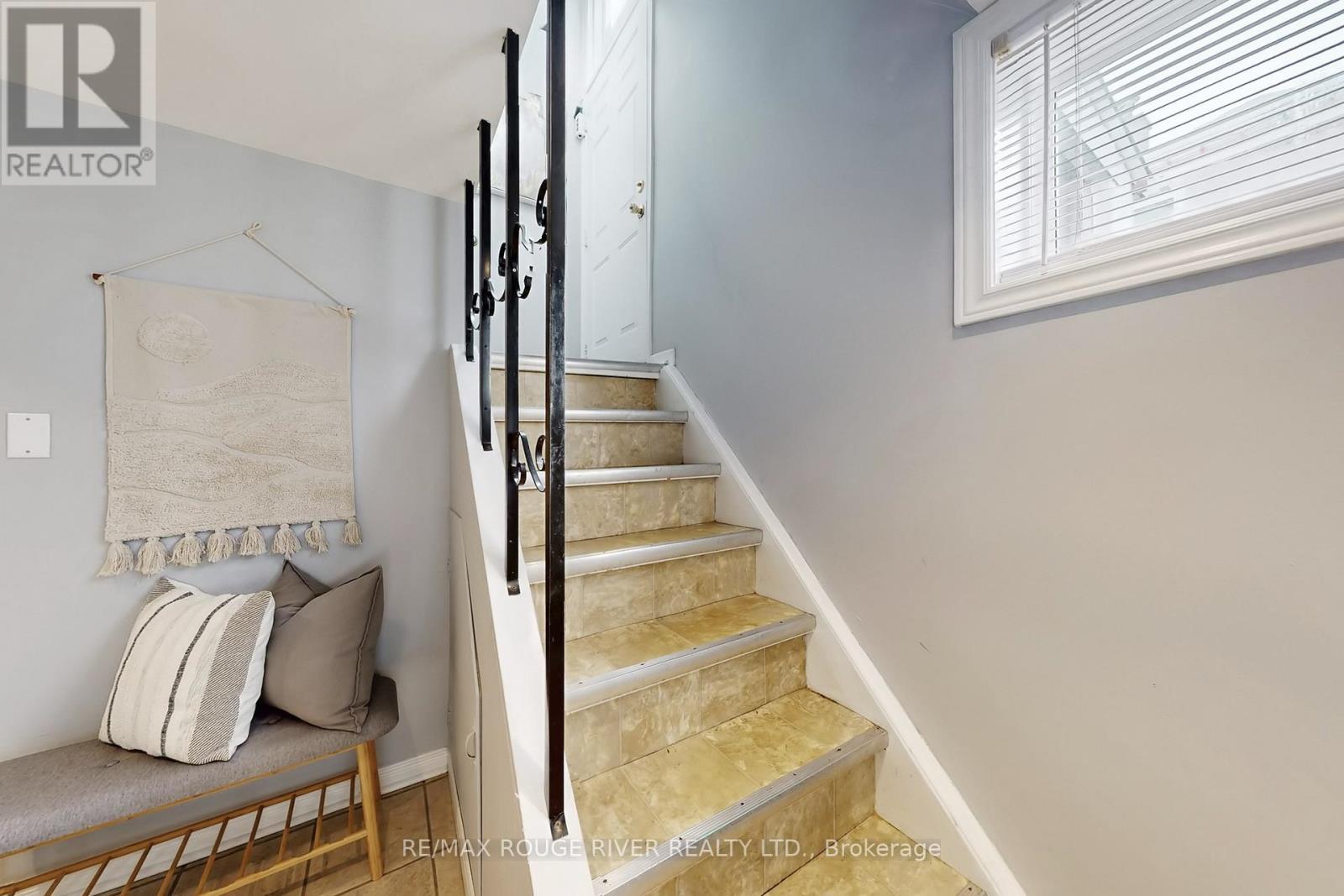 116 Lord Roberts Drive, Toronto, Ontario  M1K 3W8 - Photo 14 - E12938056