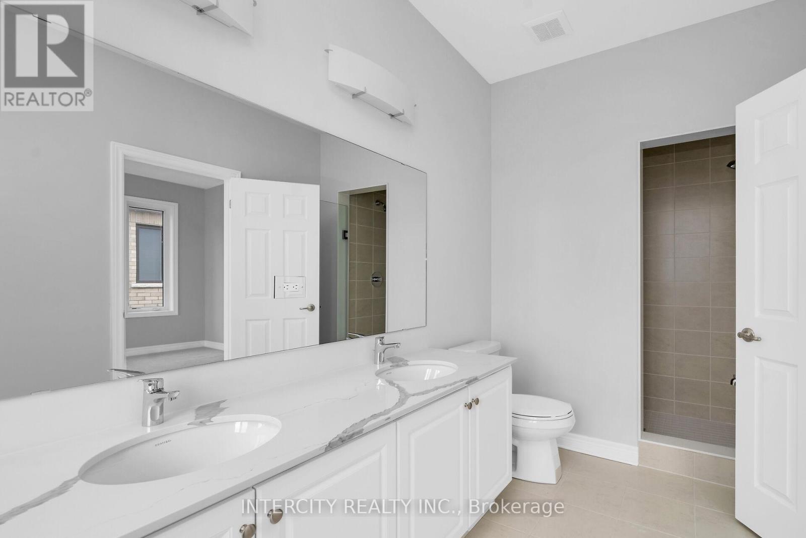 182 Mumbai Drive, Markham, Ontario  L3S 0G5 - Photo 17 - N12953030