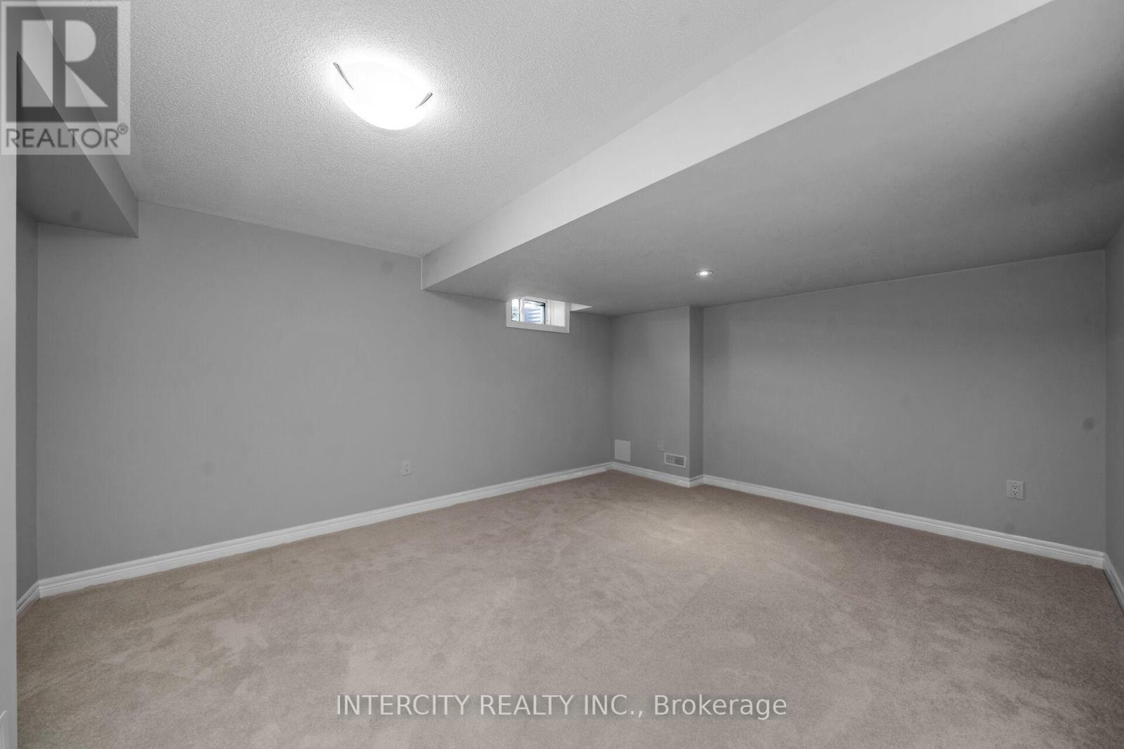 184 Mumbai Drive, Markham, Ontario  L3S 0G5 - Photo 24 - N12953052