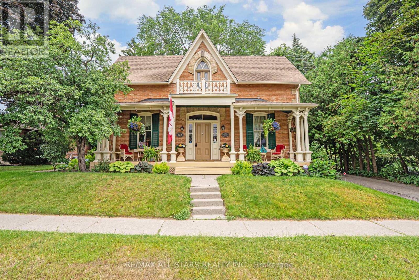 122- Brock Street  East