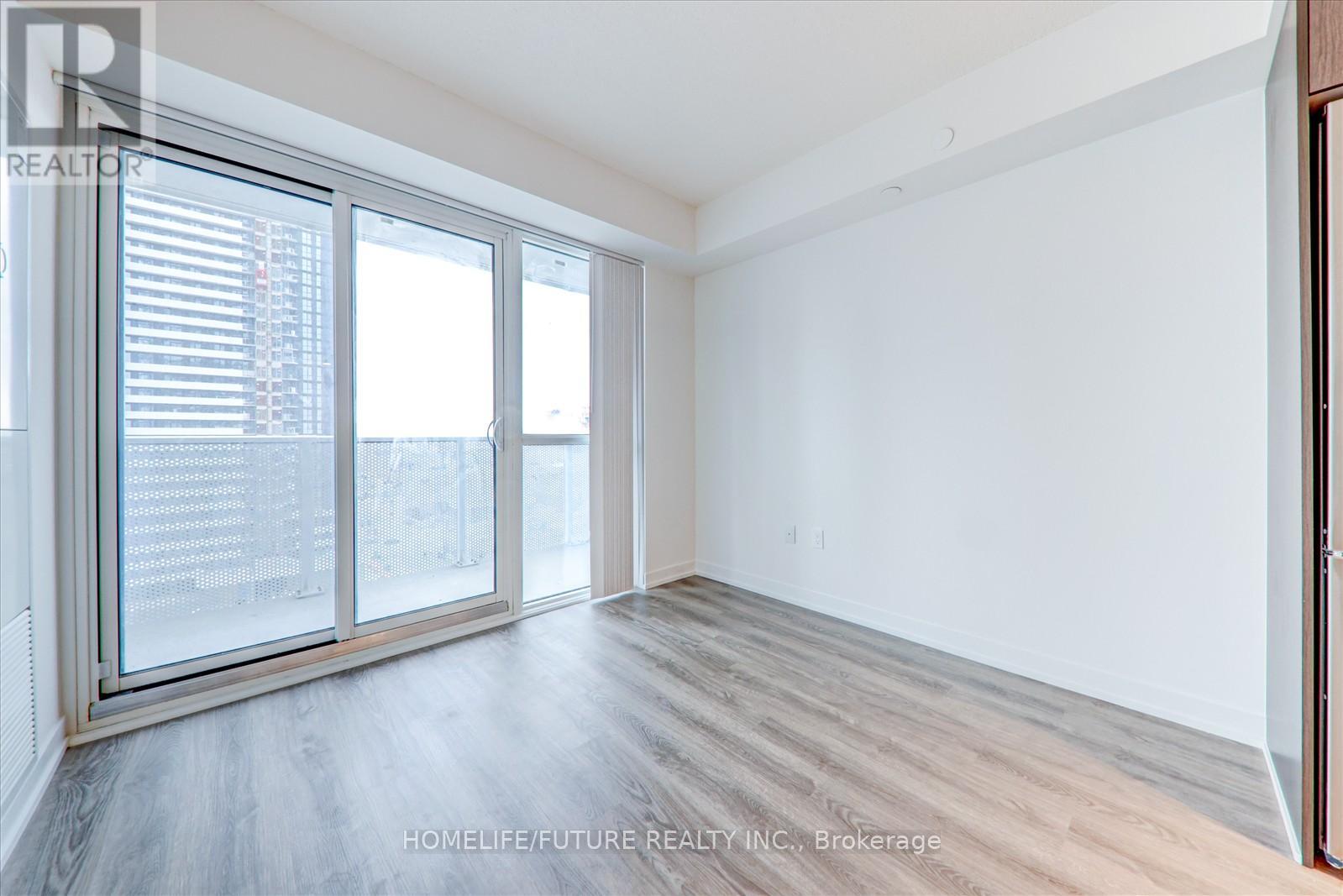 1501 - 195 Commerce Street, Vaughan, Ontario  L4K 5Z7 - Photo 12 - N12953124