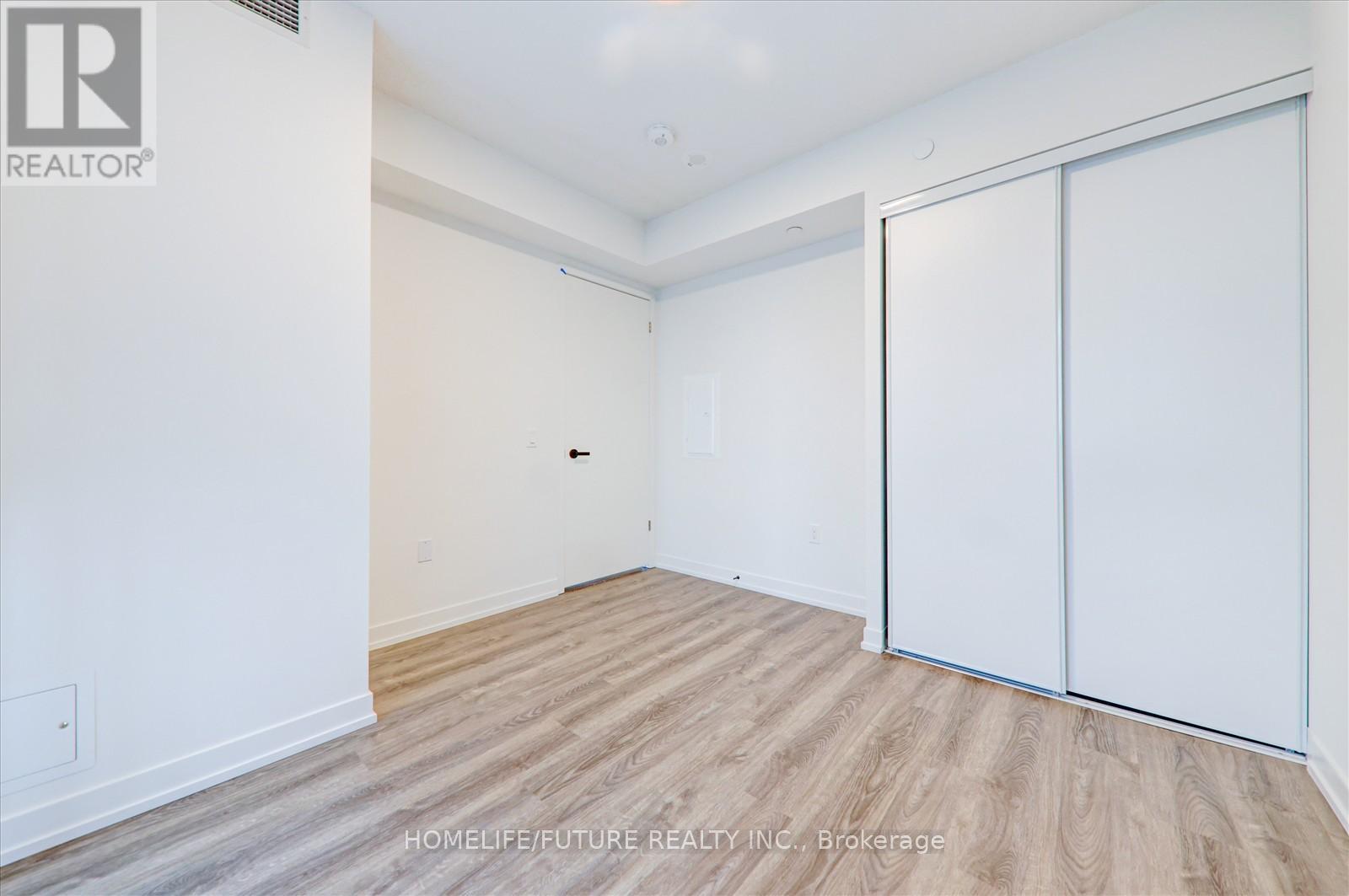 1501 - 195 Commerce Street, Vaughan, Ontario  L4K 5Z7 - Photo 16 - N12953124