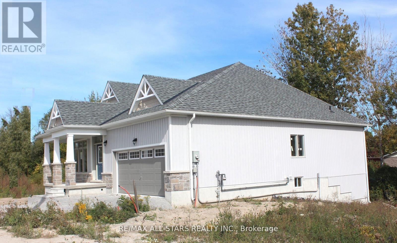 38 Shelson Place, Georgina, Ontario  L0E 1R0 - Photo 2 - N12953146