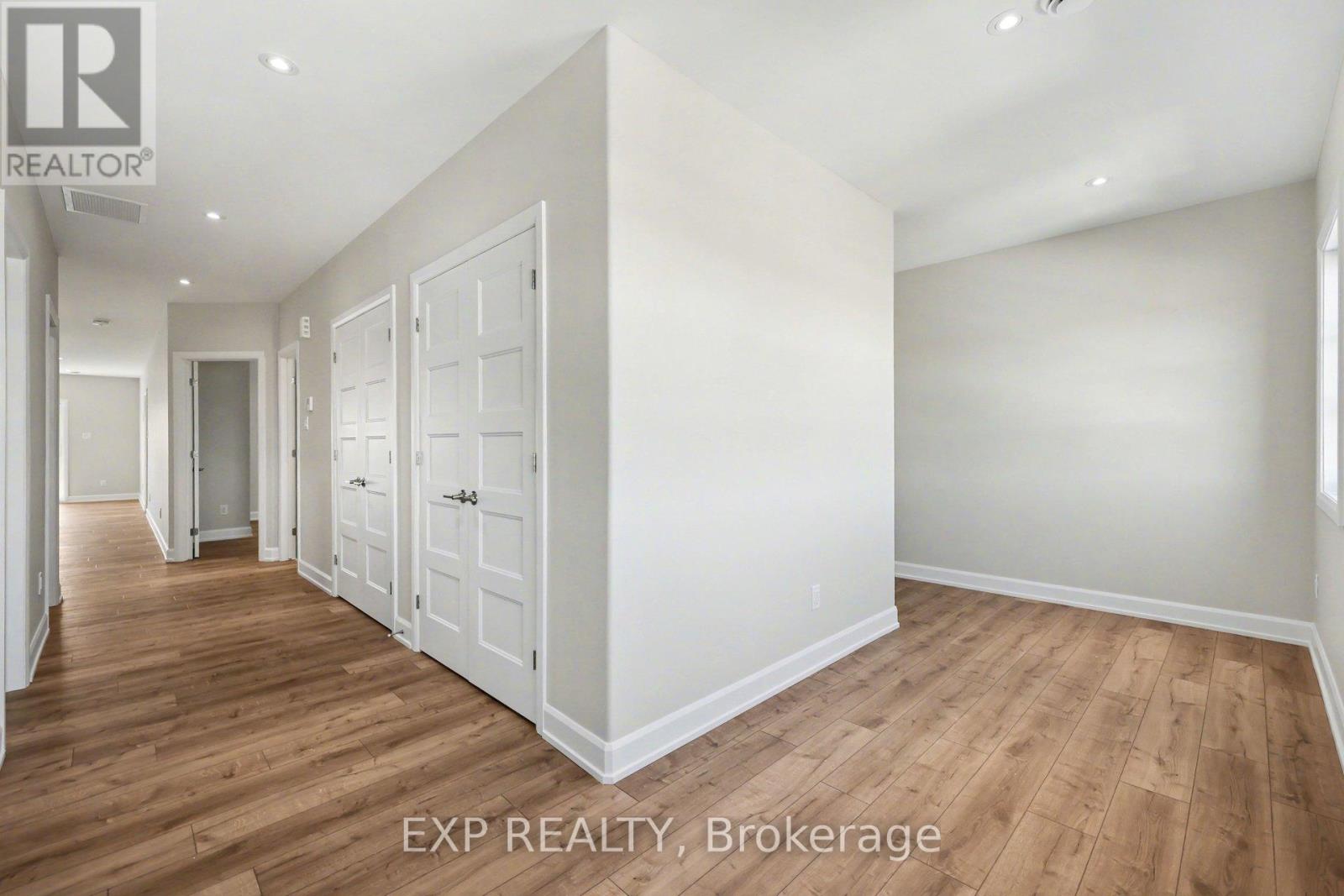 A - 448 Falcon Lane, Russell, Ontario  K4R 0M5 - Photo 21 - X12718714