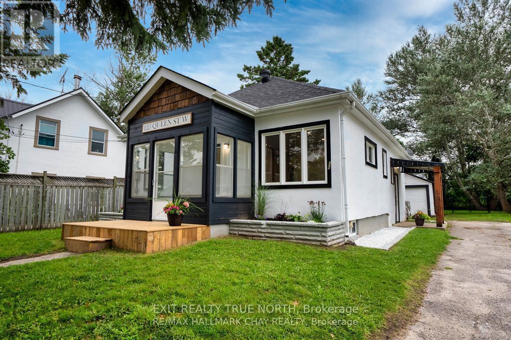 125 Queen Street W, Springwater, Ontario  L0L 1P0 - Photo 2 - S12952972