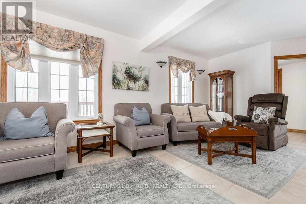 1187 French Road, Tay, Ontario  L4R 4K3 - Photo 9 - S12953134