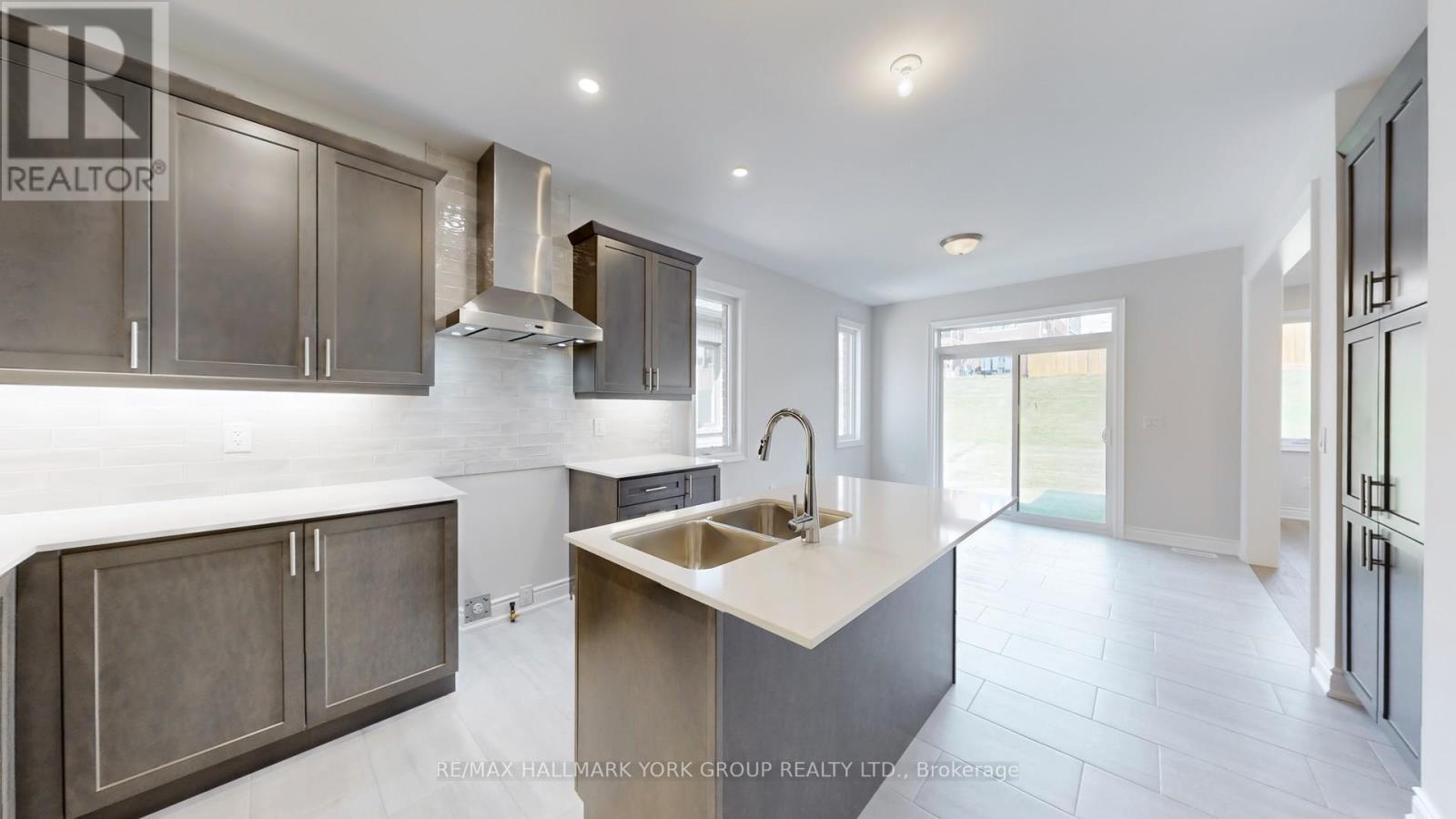 2966 Monarch Drive, Orillia, Ontario  L3V 8M8 - Photo 15 - S12953244