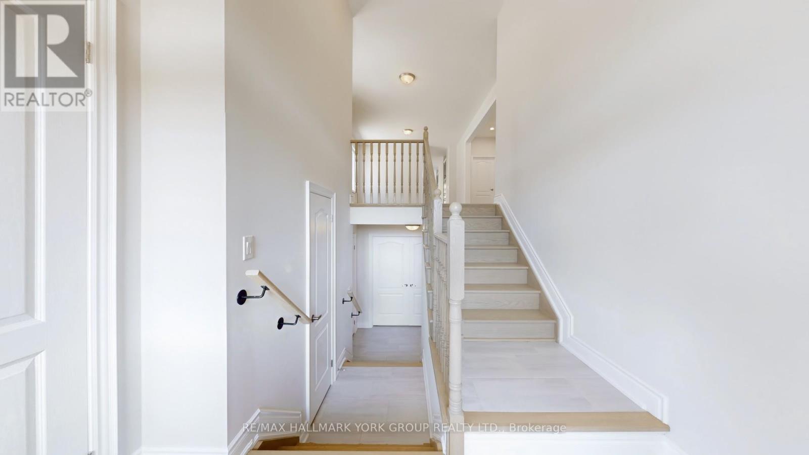 2966 Monarch Drive, Orillia, Ontario  L3V 8M8 - Photo 4 - S12953244