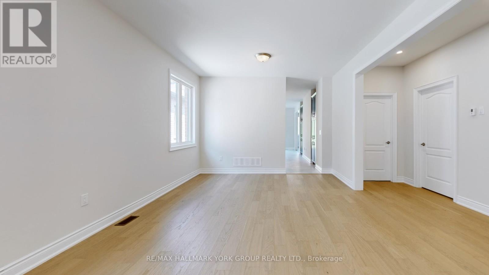 2966 Monarch Drive, Orillia, Ontario  L3V 8M8 - Photo 8 - S12953244