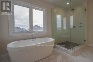 235 O'neil Street, Peterborough, Ontario  K9K 0H8 - Photo 11 - X12952504