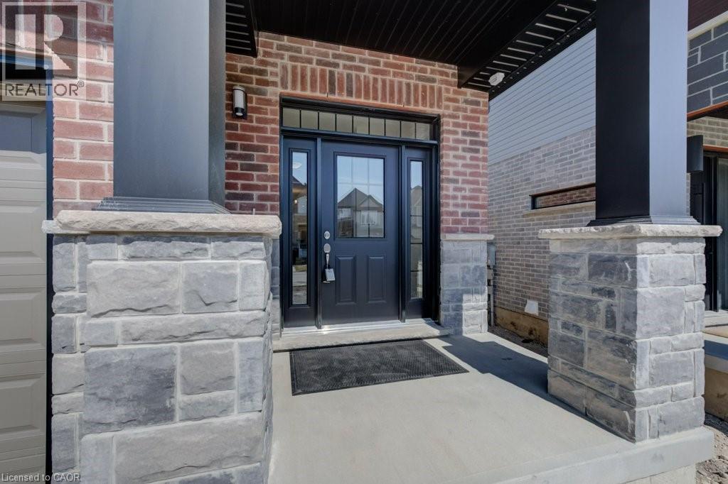 10 Jacob Detweiller Drive, Kitchener, Ontario  N2P 0J1 - Photo 2 - 40801294