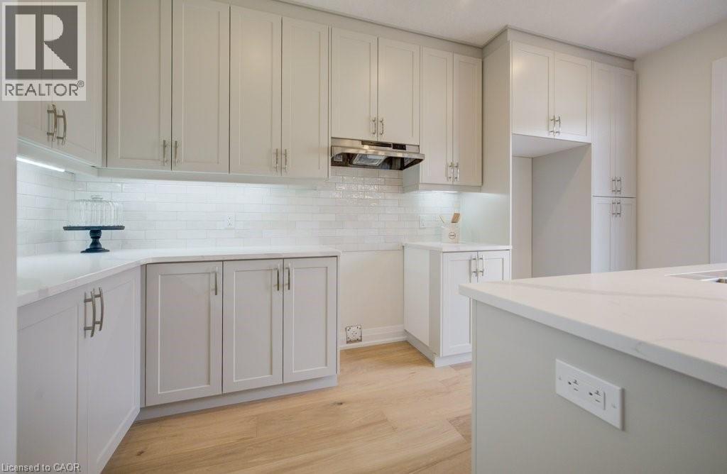 10 Jacob Detweiller Drive, Kitchener, Ontario  N2P 0J1 - Photo 19 - 40801294