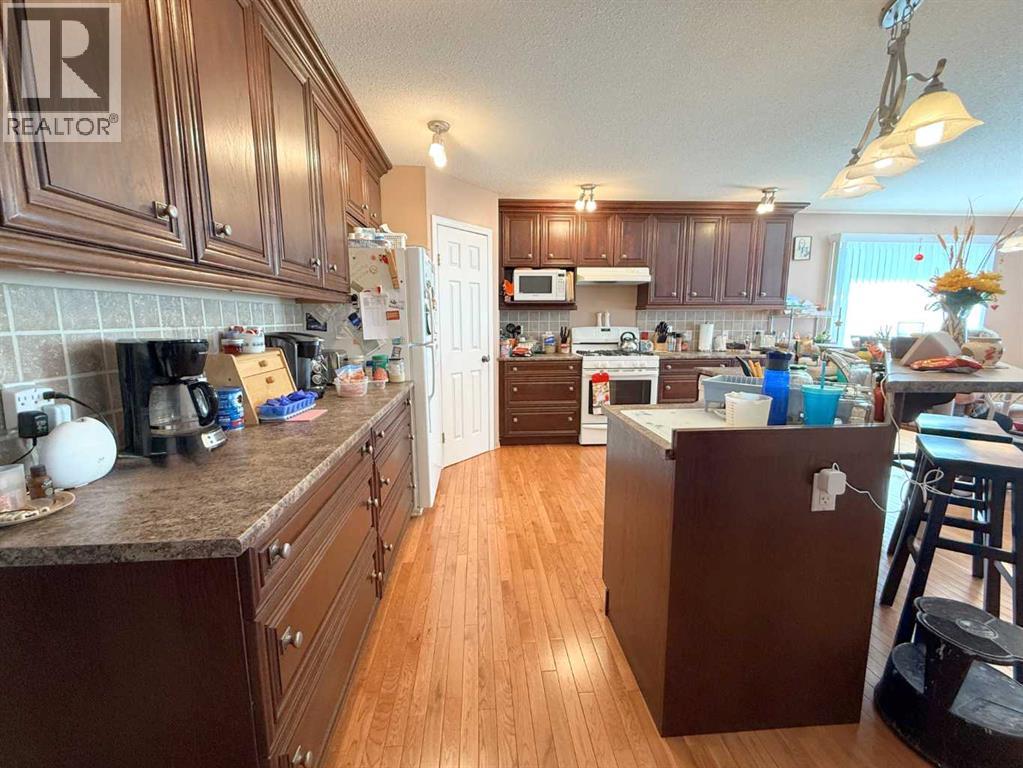 4509 32 Street, Athabasca, Alberta  T9S 2B2 - Photo 2 - A2296412