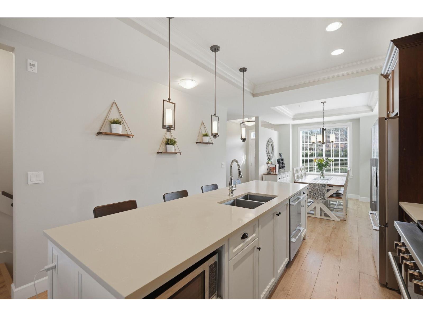 49 45462 Tamihi Way, Garrison Crossing, Chilliwack, British Columbia  V2R 0Y2 - Photo 11 - R3106357