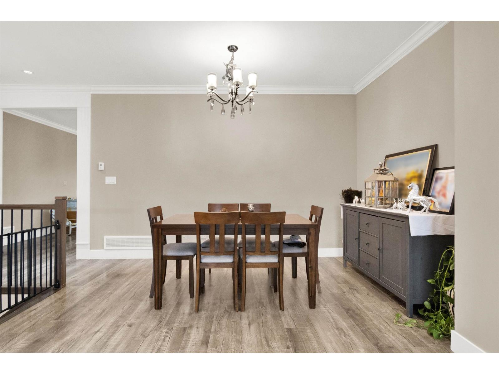 3176 Engineer Crescent, Abbotsford, British Columbia  V4X 0A7 - Photo 8 - R3083275