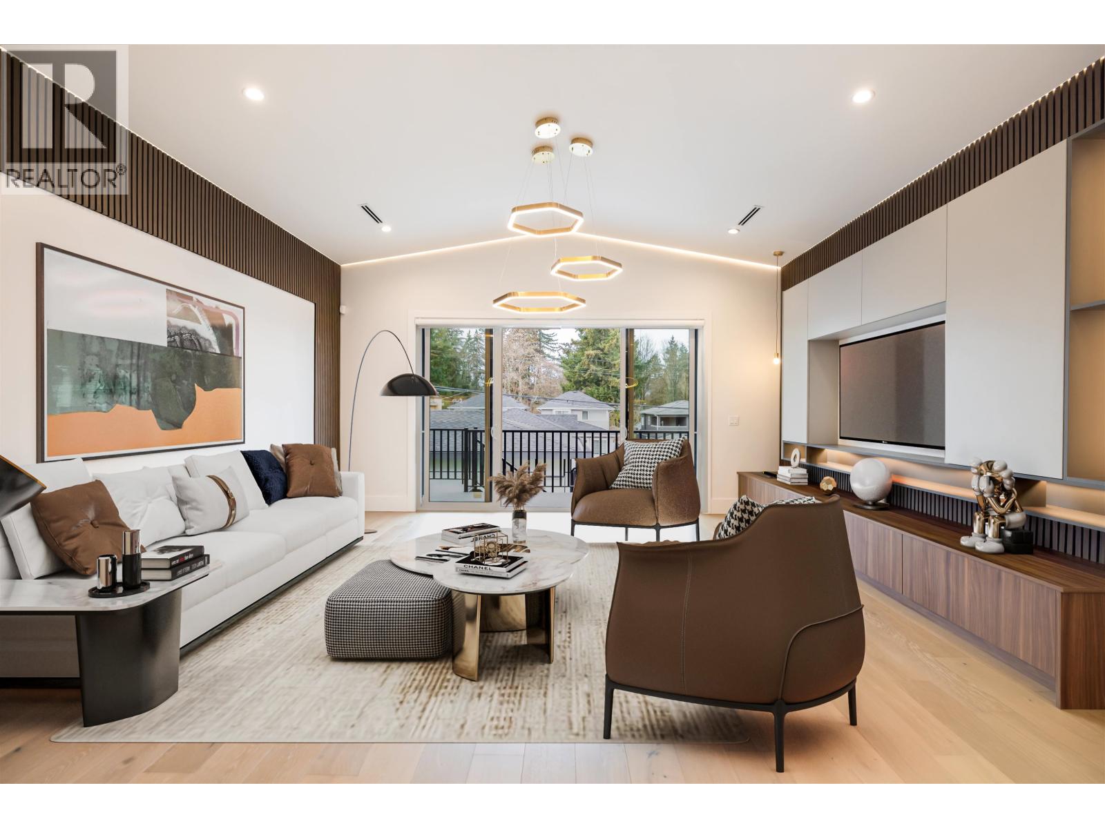 8057 18TH AVENUE, Burnaby, British Columbia