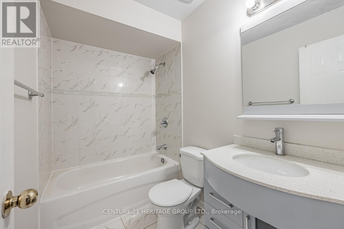 5602 Cortina Crescent, Mississauga, Ontario  L4Z 3R3 - Photo 14 - W12952978