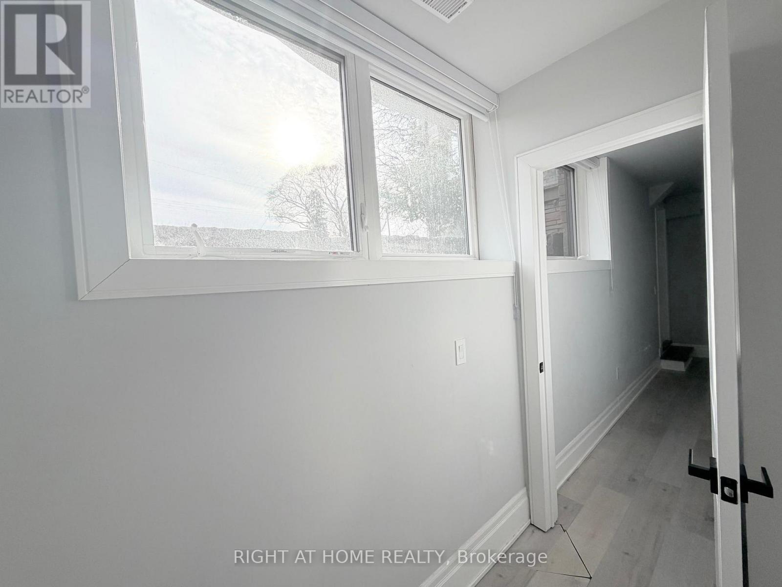 Lower - 25 Duffield Road E, Toronto, Ontario  M9P 3C8 - Photo 15 - W12952994