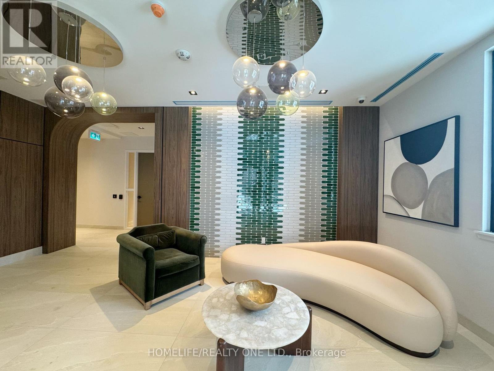 308 - 758 Dovercourt Road, Toronto, Ontario  M6H 0G7 - Photo 3 - W12953000