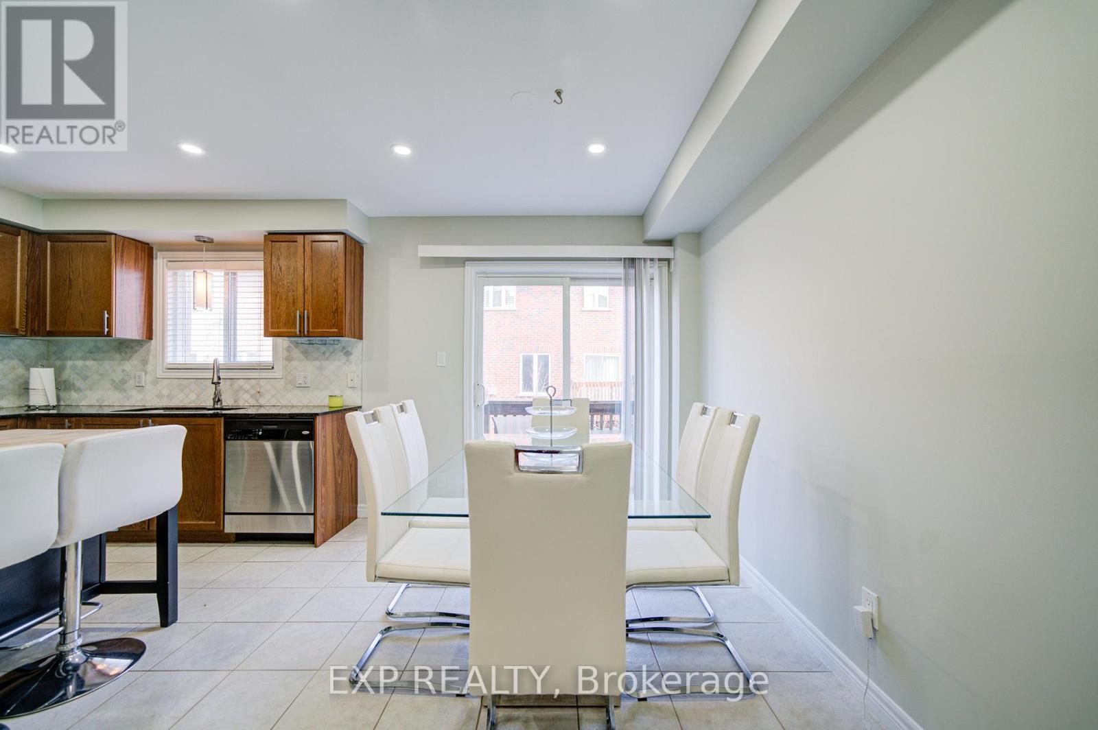 66 - 2280 Baronwood Drive, Oakville, Ontario  L6M 4Z5 - Photo 13 - W12953018