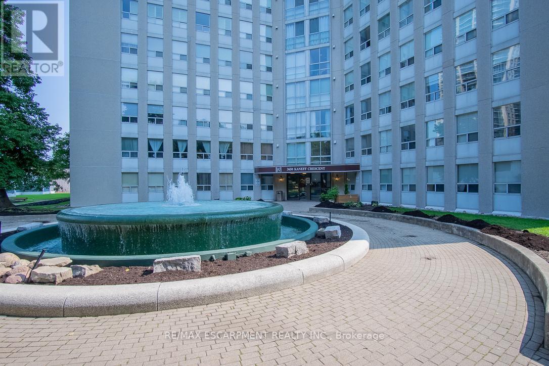 806 - 3650 Kaneff Crescent, Mississauga, Ontario  L5A 4A1 - Photo 35 - W12953086