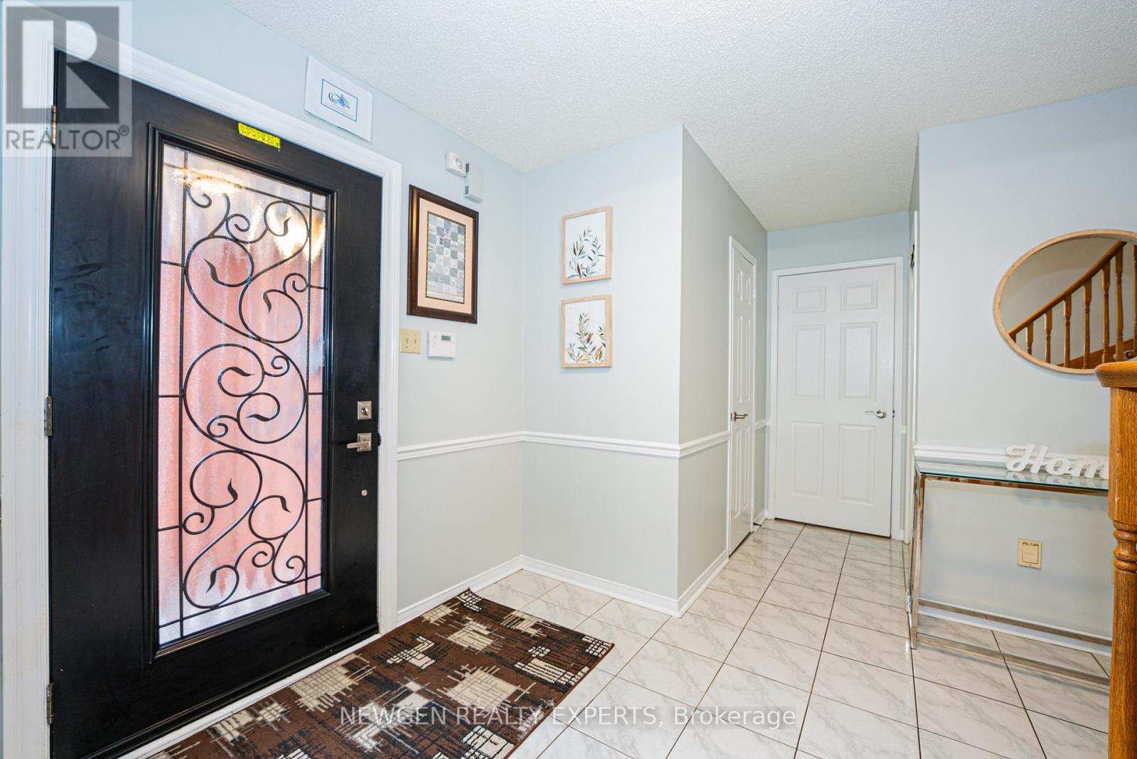 30 Adirondack Crescent, Brampton, Ontario  L6R 1E5 - Photo 5 - W12953088