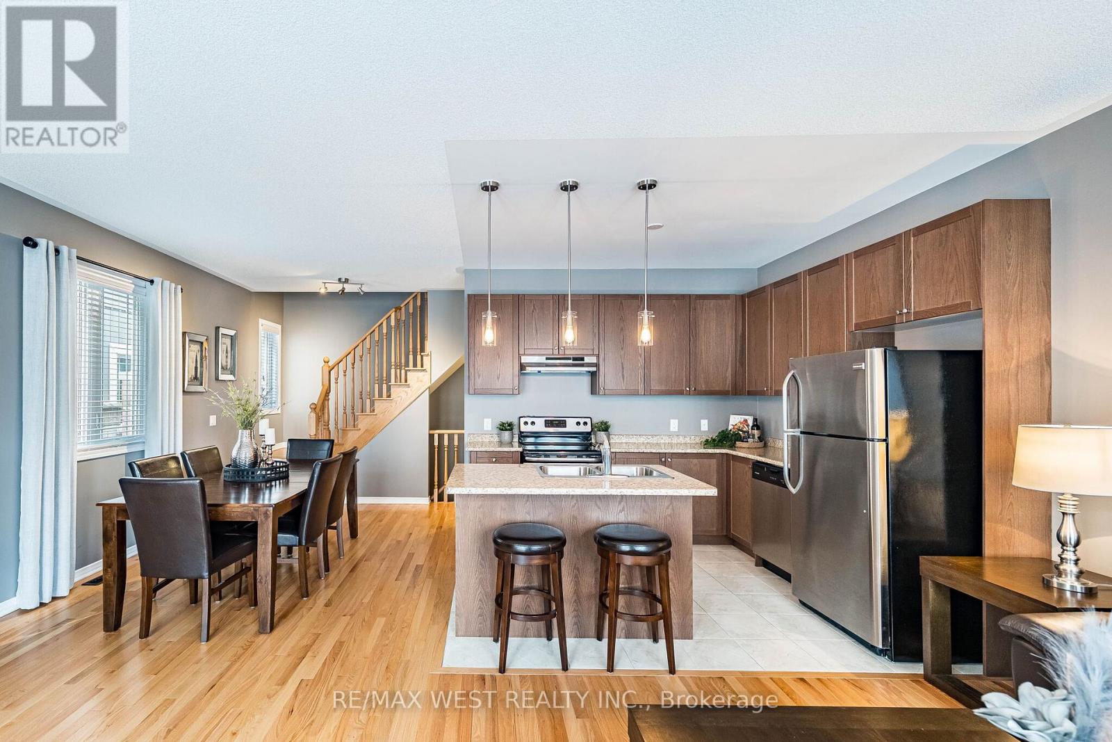 9 Melbrit Lane, Caledon, Ontario  L7C 4C9 - Photo 12 - W12953096