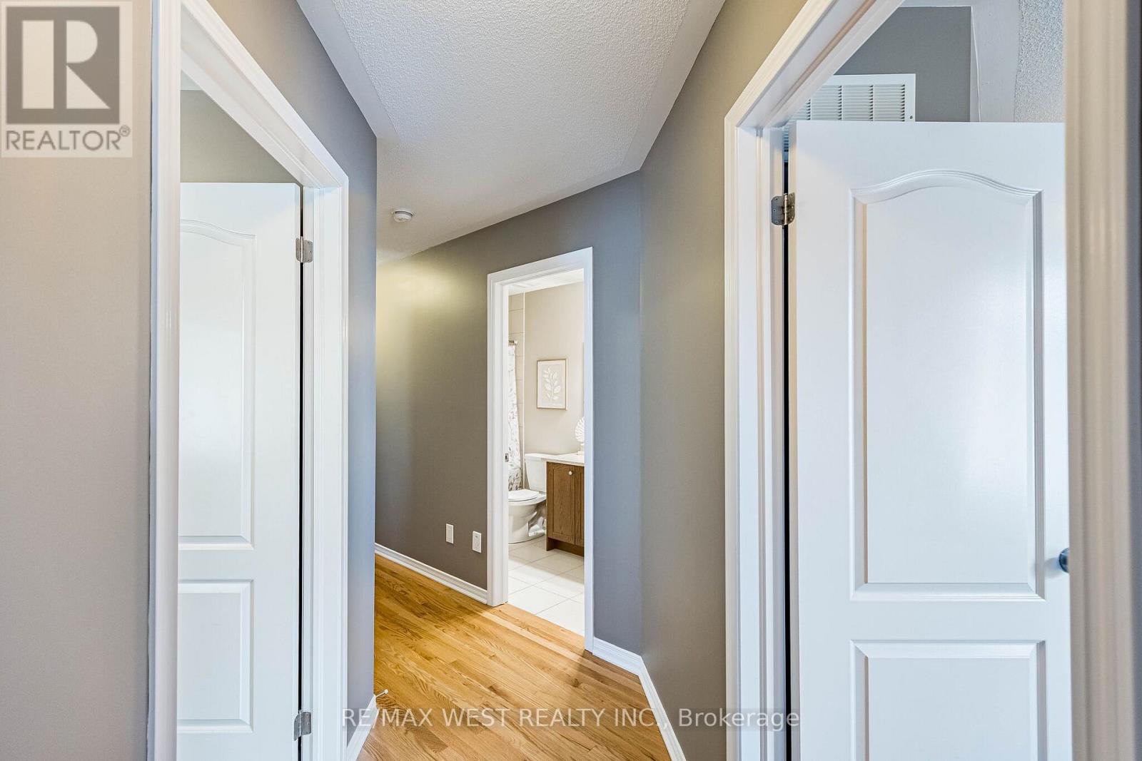 9 Melbrit Lane, Caledon, Ontario  L7C 4C9 - Photo 23 - W12953096