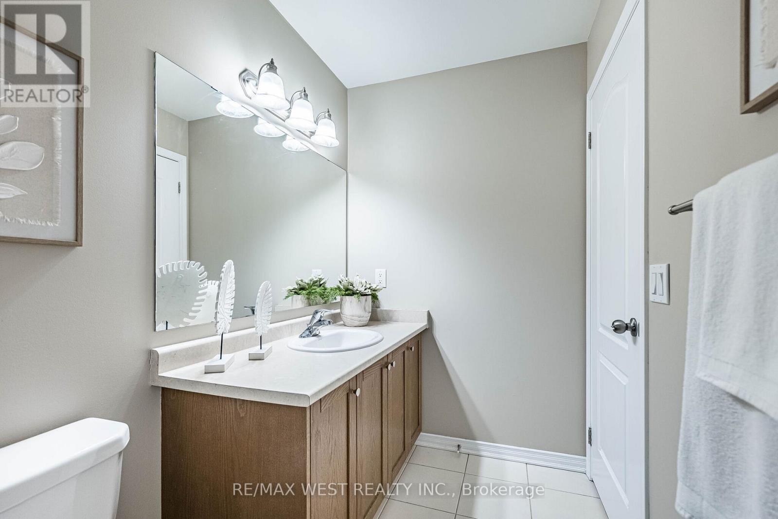 9 Melbrit Lane, Caledon, Ontario  L7C 4C9 - Photo 31 - W12953096