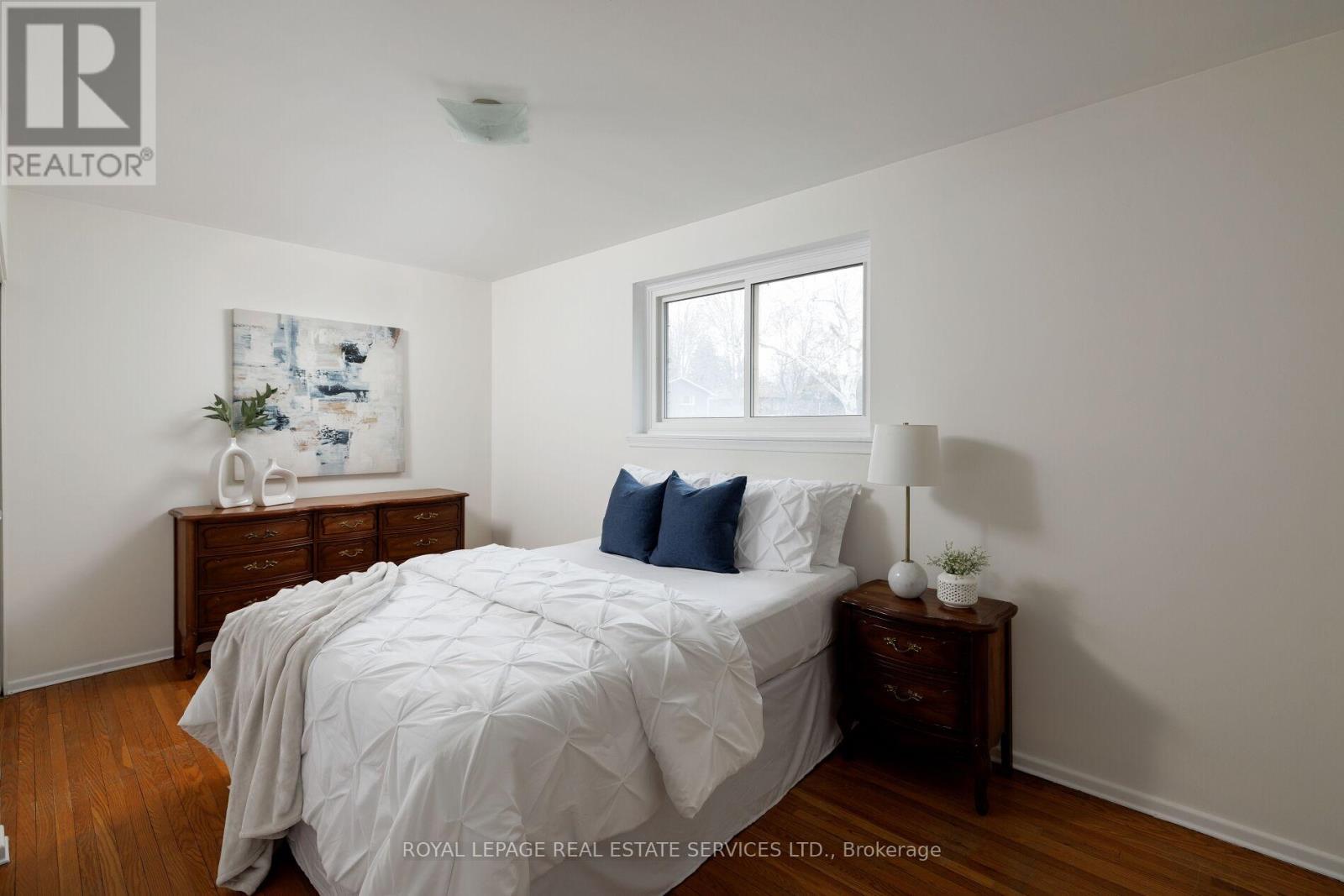 1106 Falgarwood Drive, Oakville, Ontario  L6H 1N9 - Photo 16 - W12953112