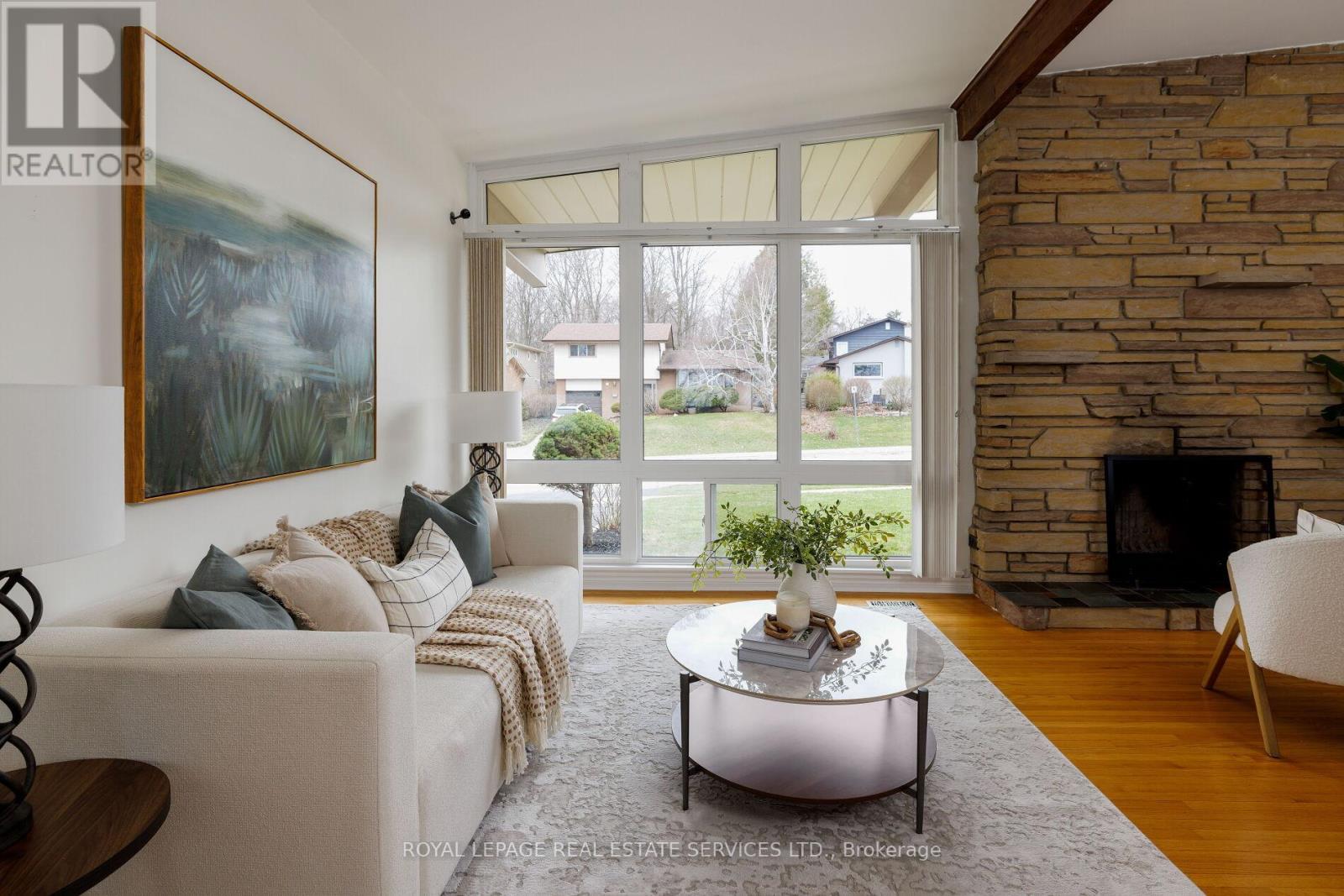 1106 Falgarwood Drive, Oakville, Ontario  L6H 1N9 - Photo 2 - W12953112