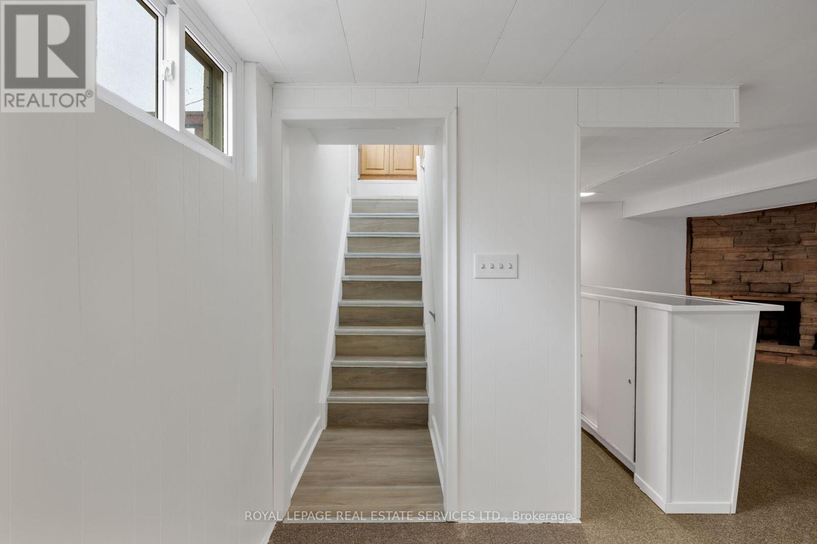 1106 Falgarwood Drive, Oakville, Ontario  L6H 1N9 - Photo 22 - W12953112