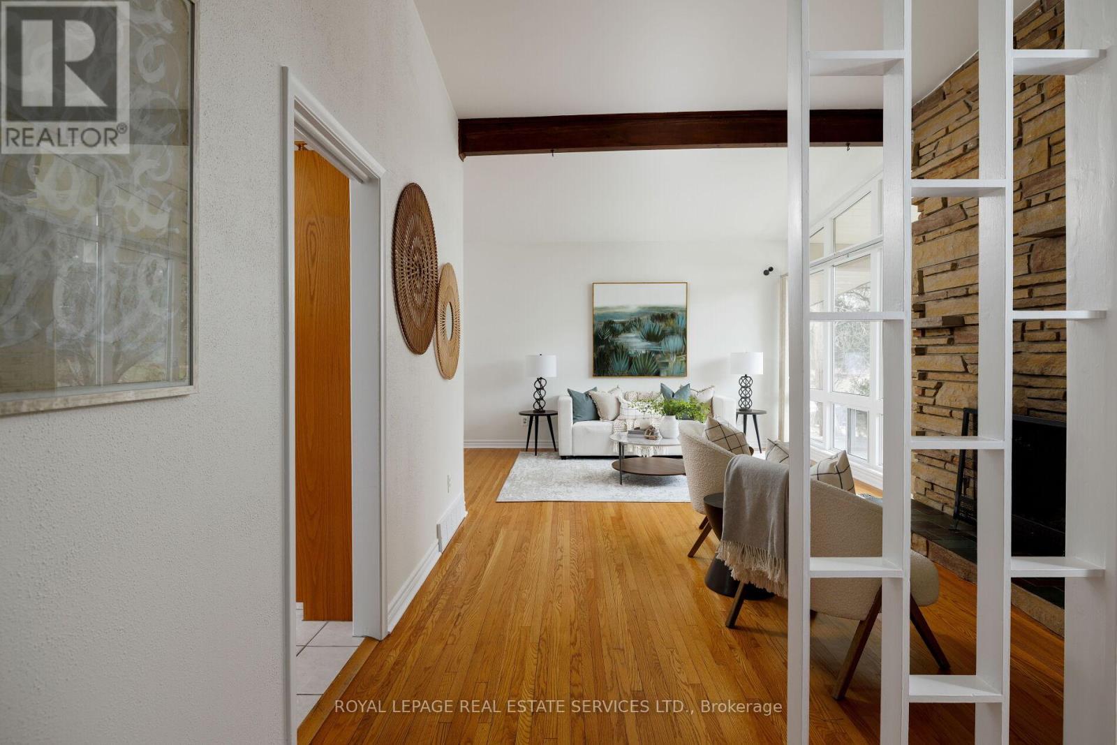 1106 Falgarwood Drive, Oakville, Ontario  L6H 1N9 - Photo 4 - W12953112