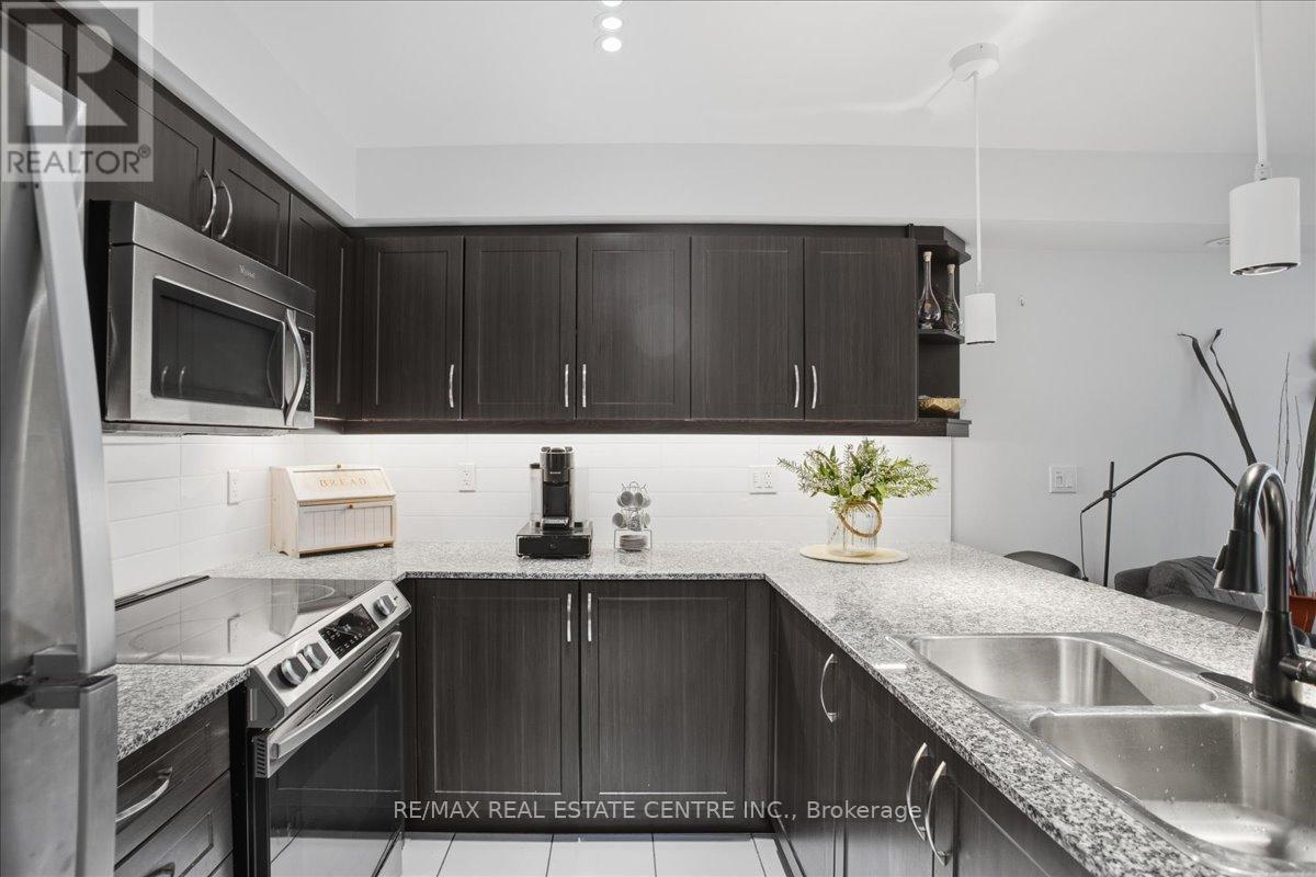 307 - 132 Widdicombe Hill Boulevard, Toronto, Ontario  M9R 0A9 - Photo 8 - W12953192