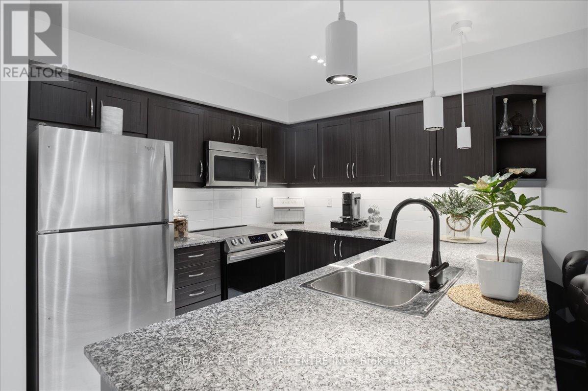 307 - 132 Widdicombe Hill Boulevard, Toronto, Ontario  M9R 0A9 - Photo 9 - W12953192