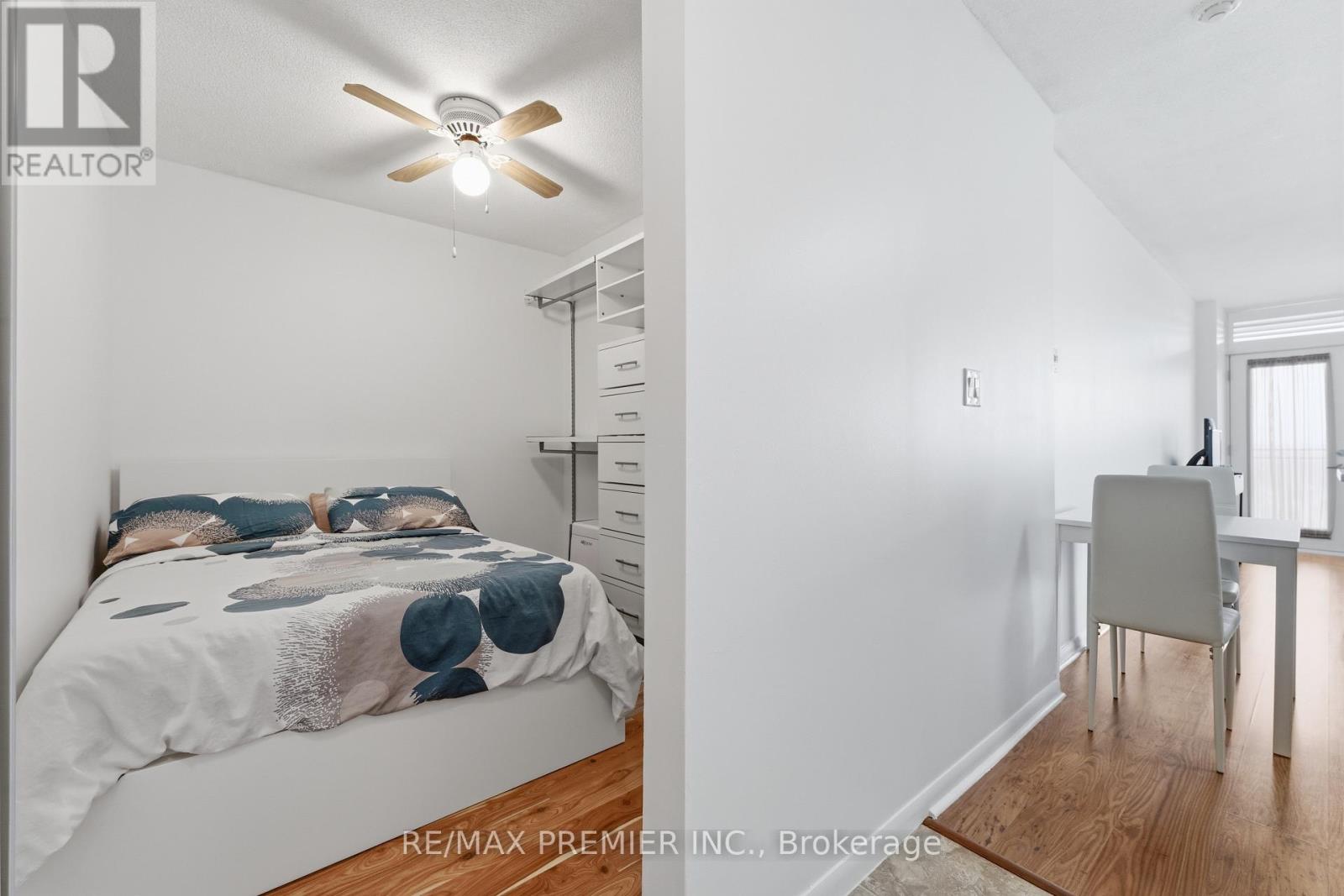 815 - 2464 Weston Road, Toronto, Ontario  M9N 0A2 - Photo 8 - W12953200