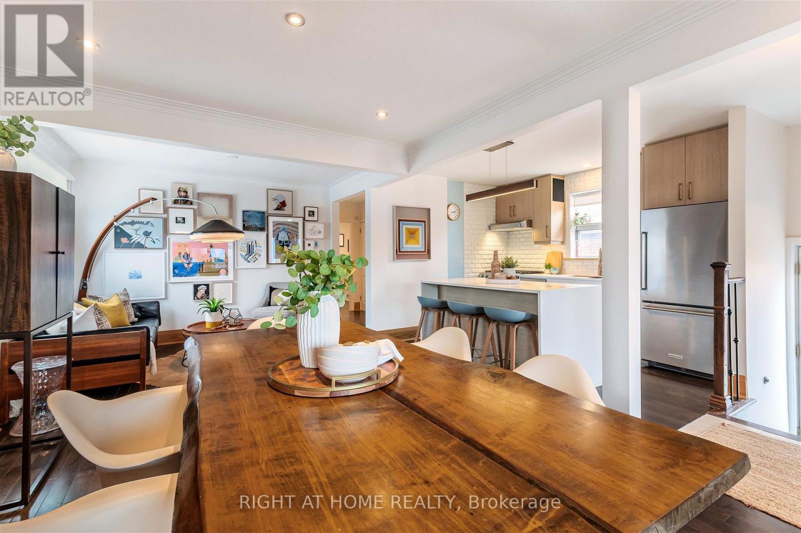 17 Claybrooke Street, Toronto, Ontario  M6M 3P6 - Photo 13 - W12953204