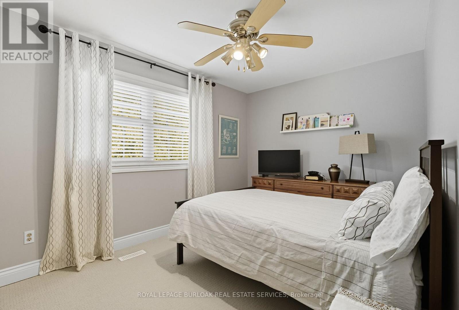 1580 Woodeden Drive, Mississauga, Ontario  L5H 3S5 - Photo 22 - W12953210