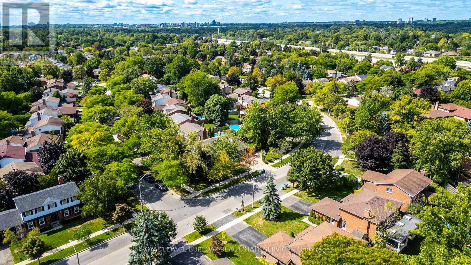 1580 Woodeden Drive, Mississauga, Ontario  L5H 3S5 - Photo 34 - W12953210