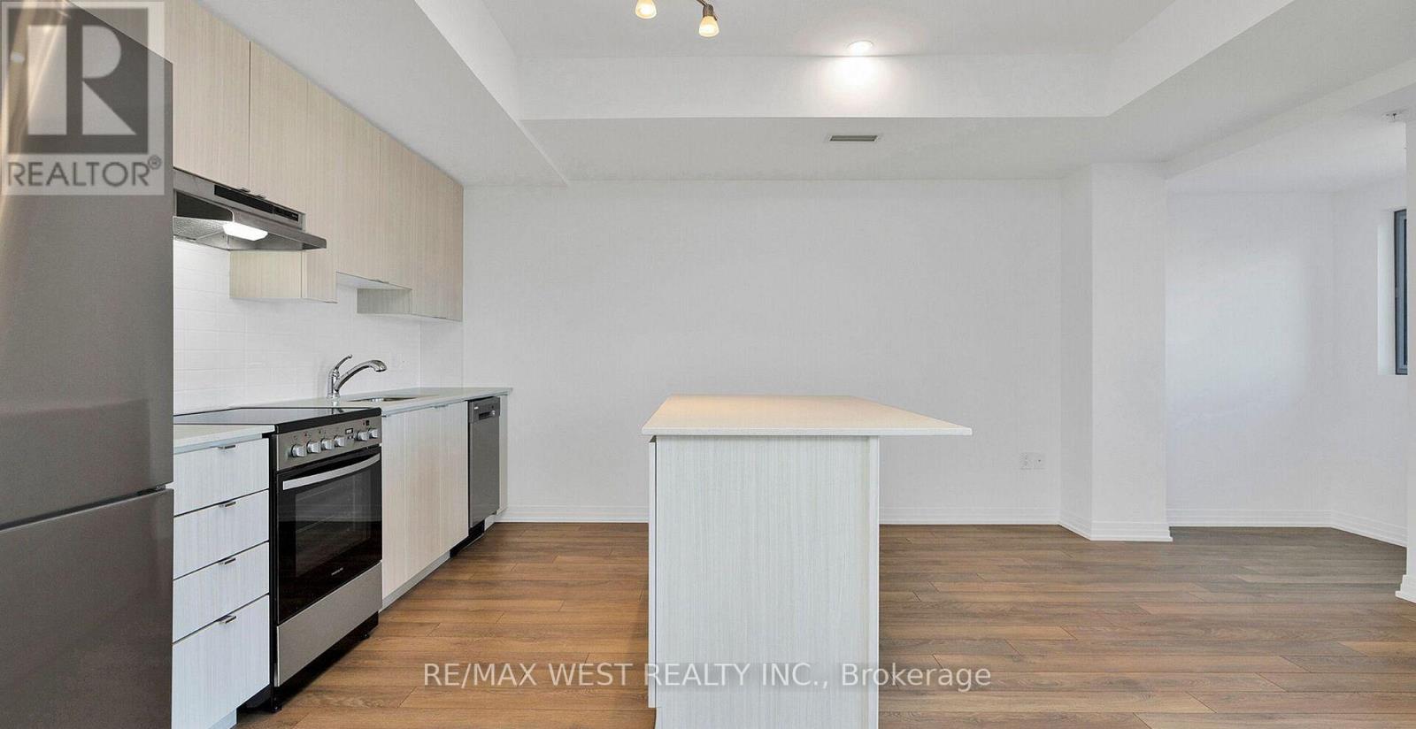 201 - 408 Browns Line, Toronto, Ontario  M8W 0C3 - Photo 25 - W12953240