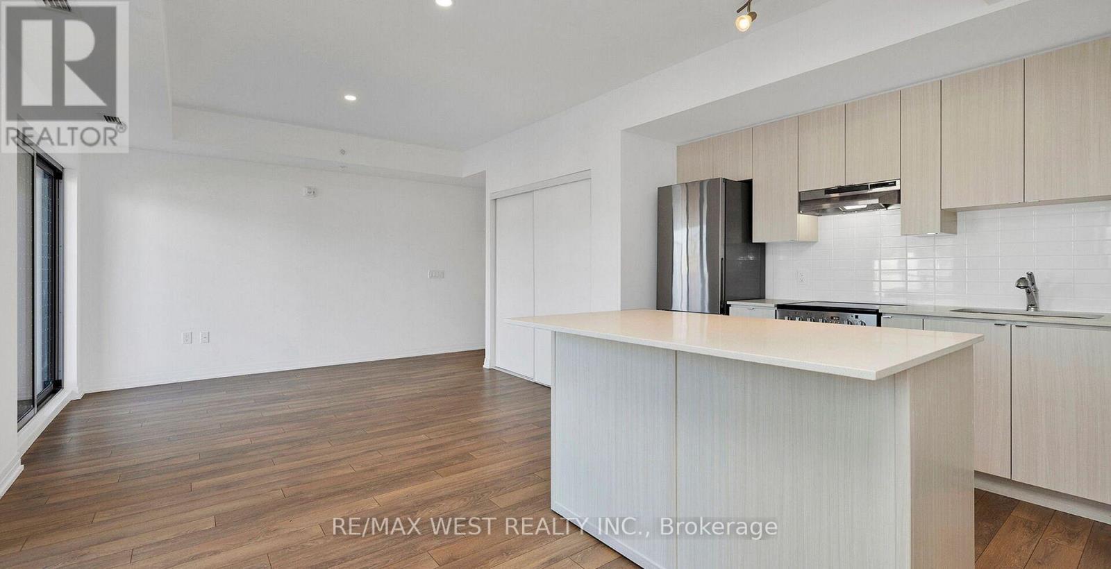 201 - 408 Browns Line, Toronto, Ontario  M8W 0C3 - Photo 28 - W12953240