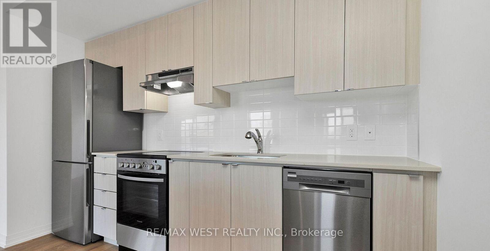 201 - 408 Browns Line, Toronto, Ontario  M8W 0C3 - Photo 29 - W12953240